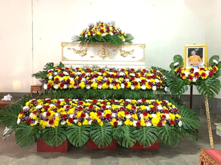 ผลงานจัดตกแต่งศาลาวัด จริง Funeral Decor